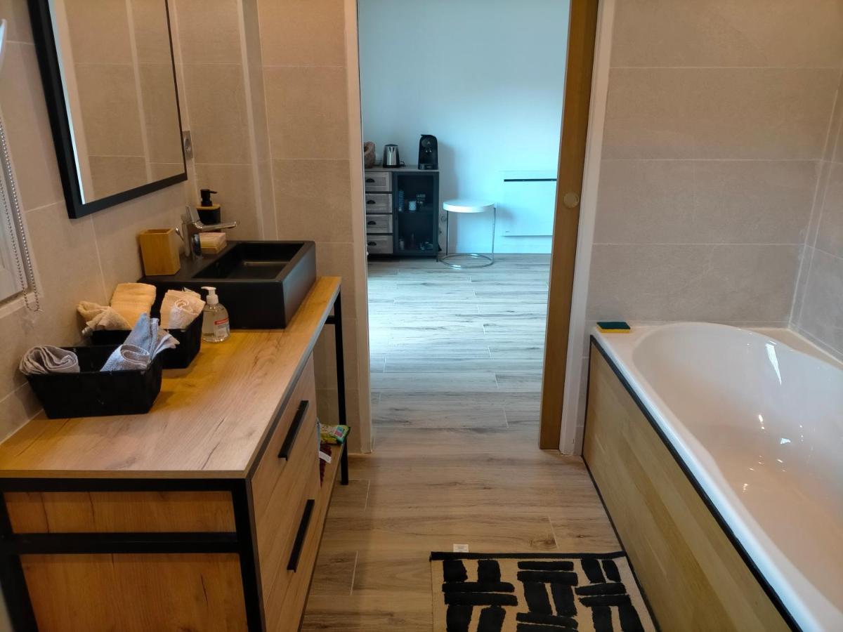 Apartament Chez Michele Et Jean Louis Pignans Zewnętrze zdjęcie